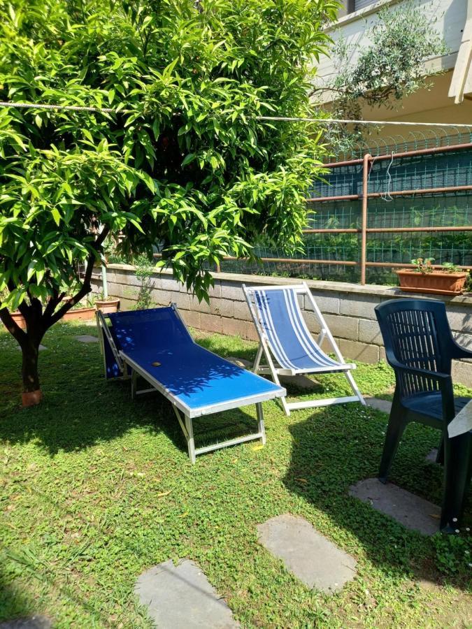 Bilocale Climatizzato A 850M Dalla Spiaggia Casa Katia Marina di Massa Eksteriør bilde